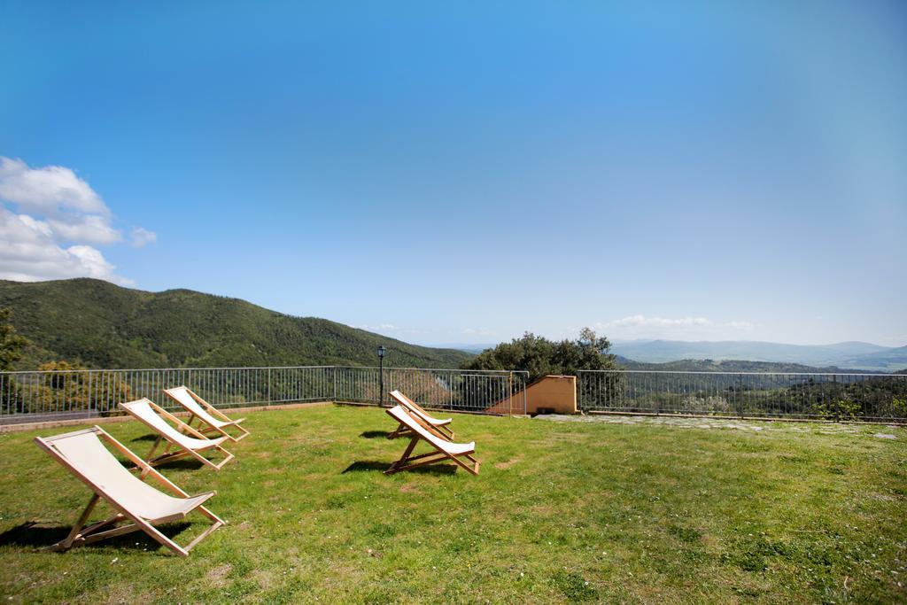 Casale Pundarika Guest House Riparbella Exterior foto