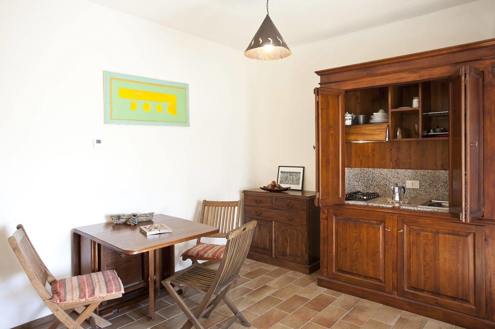 Casale Pundarika Guest House Riparbella Exterior foto