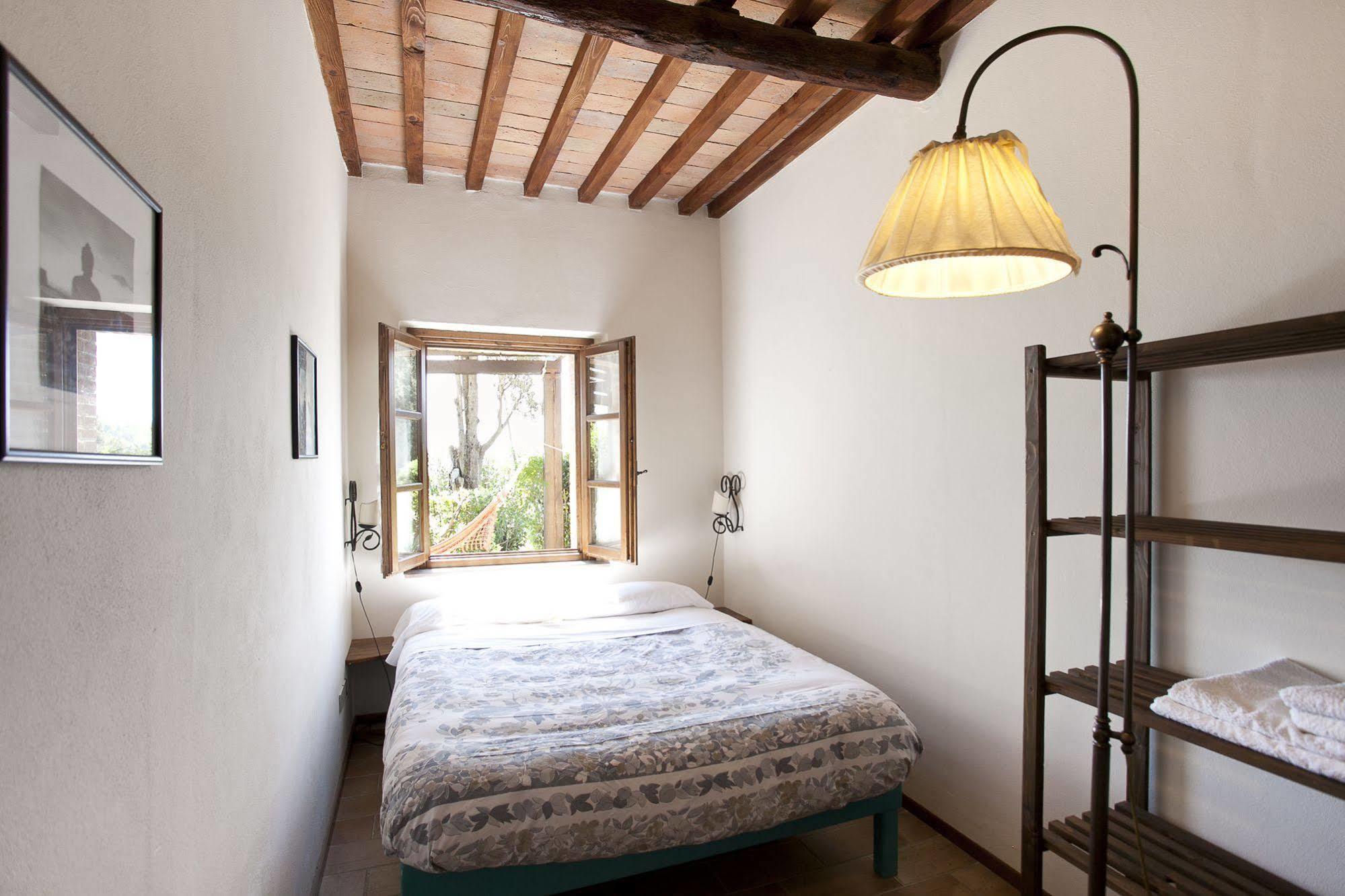 Casale Pundarika Guest House Riparbella Exterior foto