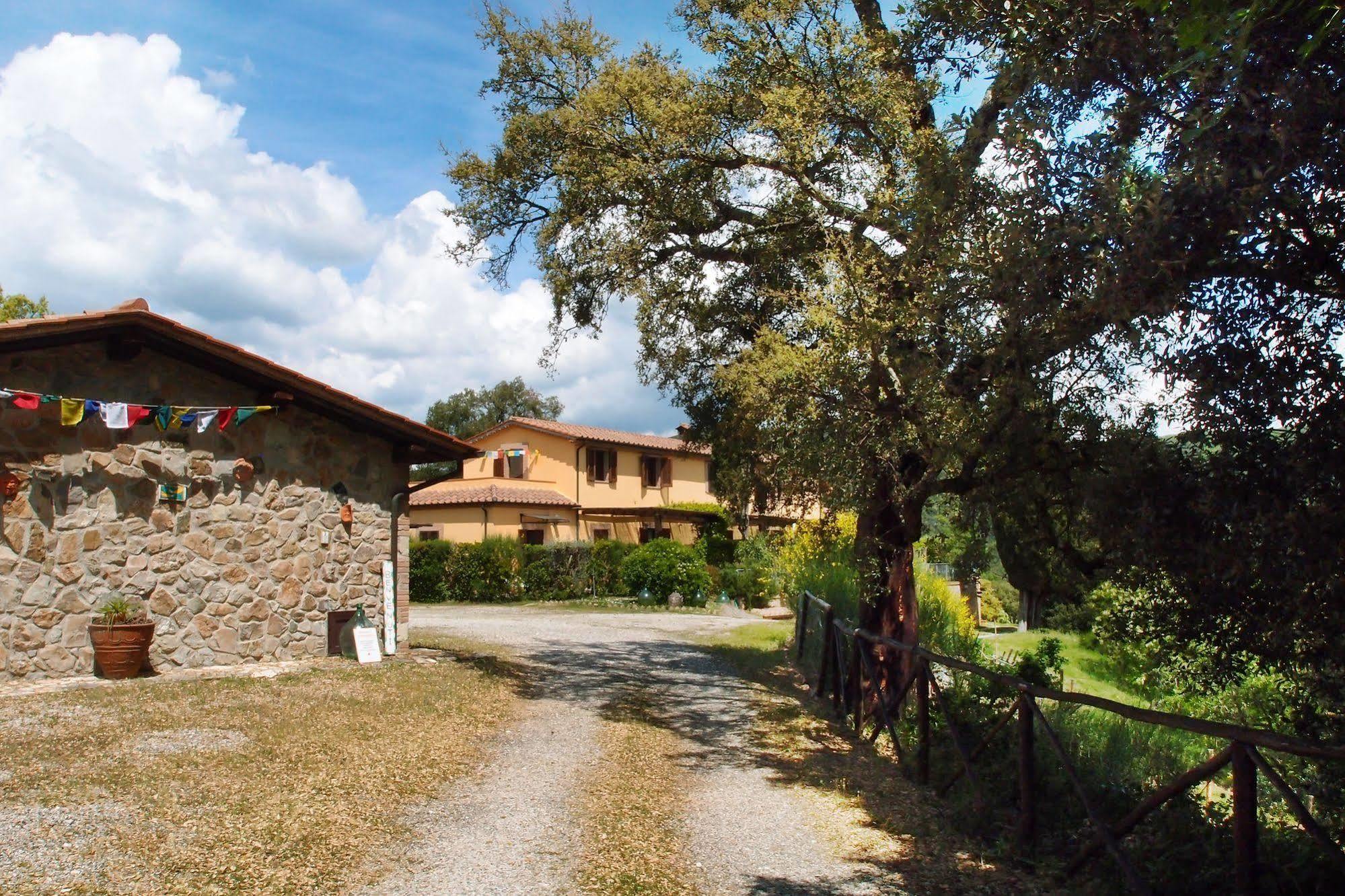 Casale Pundarika Guest House Riparbella Exterior foto