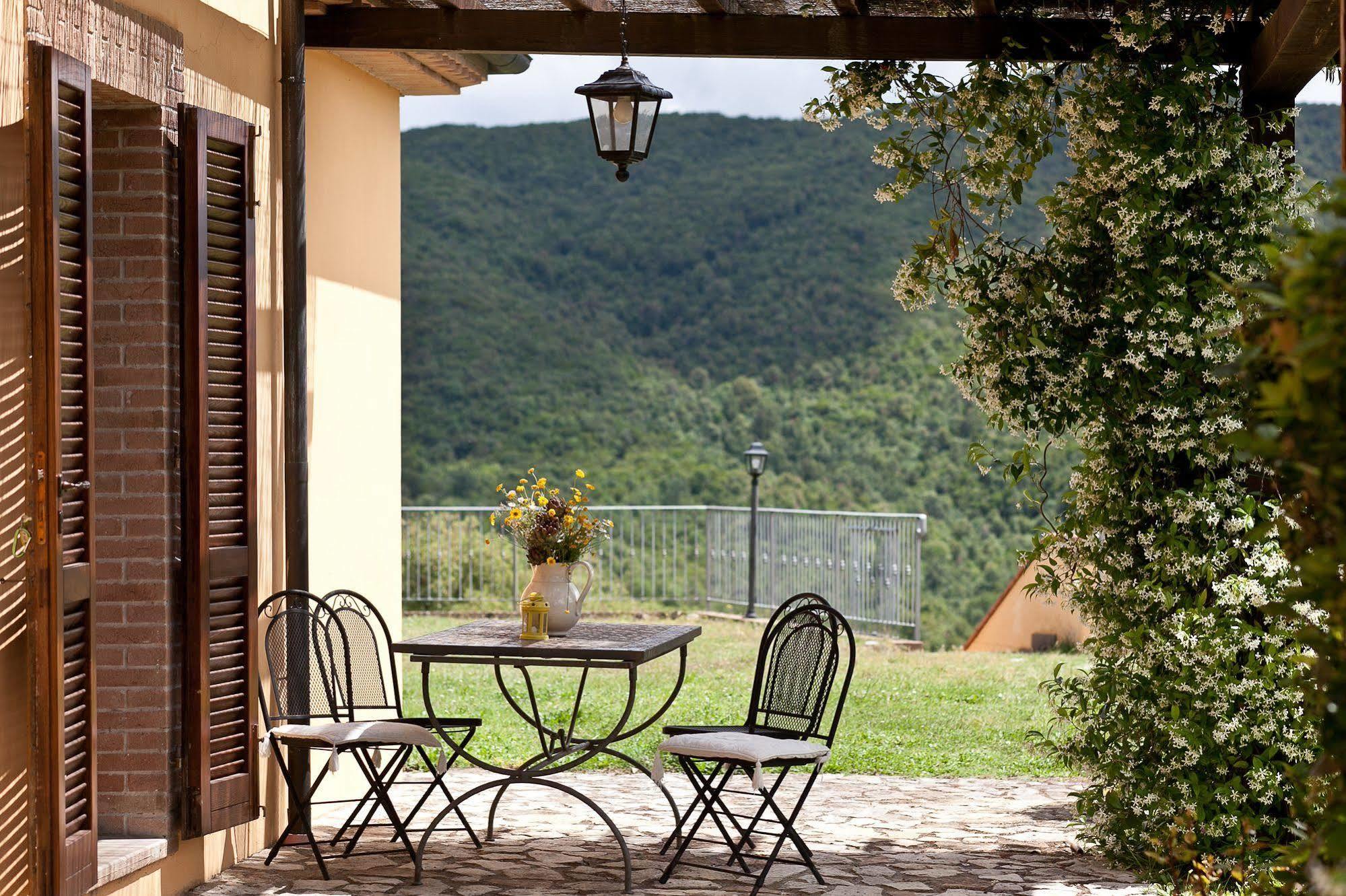 Casale Pundarika Guest House Riparbella Exterior foto